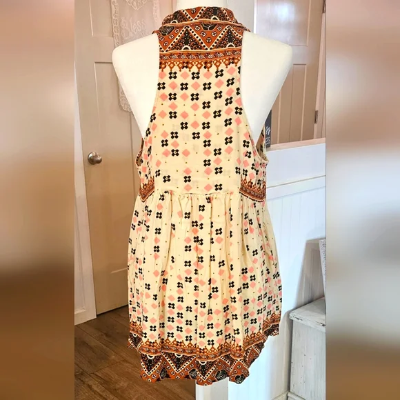 NWOT'S! FREE PEOPLE - Brown and Cream Print Collared Dress - Size L
